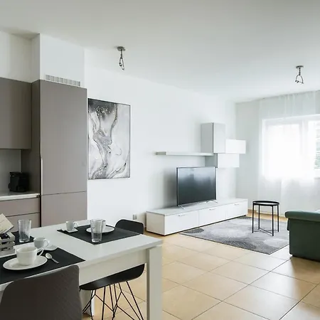 Prestige Apartments By Quokka 360 - Spacious Flats With Terraces Lugano Exterior photo