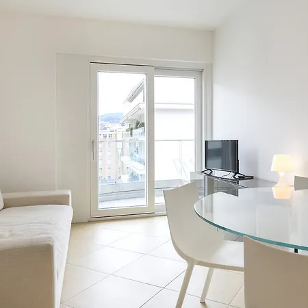 Prestige Apartments By Quokka 360 - Spacious Flats With Terraces Lugano Exterior photo