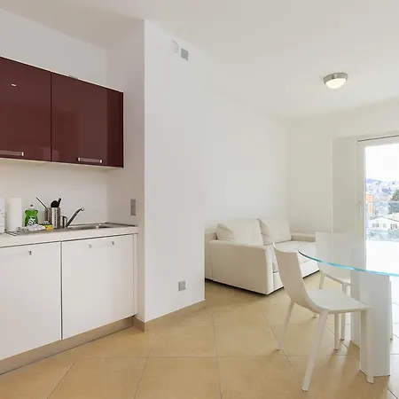 Prestige Apartments By Quokka 360 - Spacious Flats With Terraces Lugano Exterior photo
