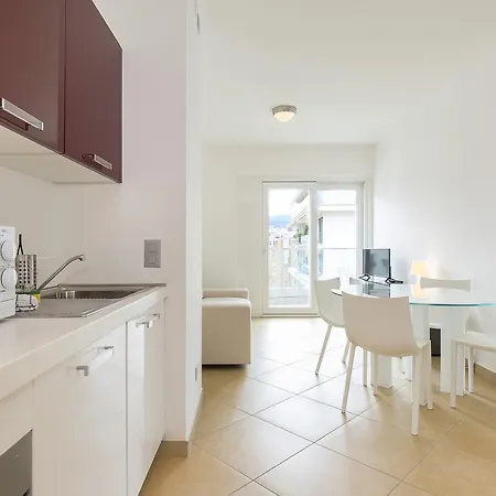 Prestige Apartments By Quokka 360 - Spacious Flats With Terraces Lugano Exterior photo