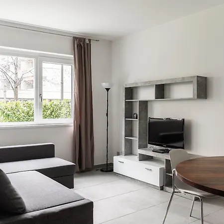 Prestige Apartments By Quokka 360 - Spacious Flats With Terraces Lugano Exterior photo